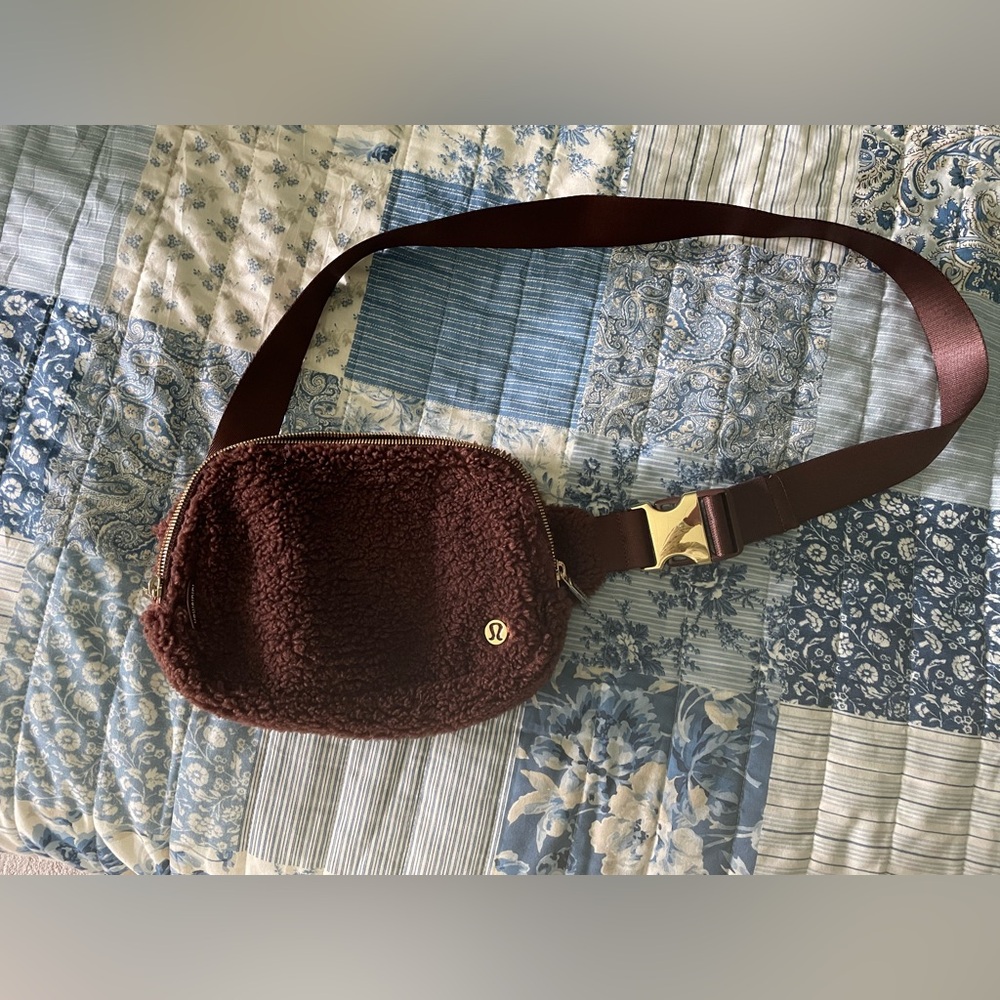 lululemon athletica Brown Sherpa Crossbody Belt Bag